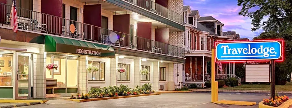 Travelodge by Wyndham Chambersburg