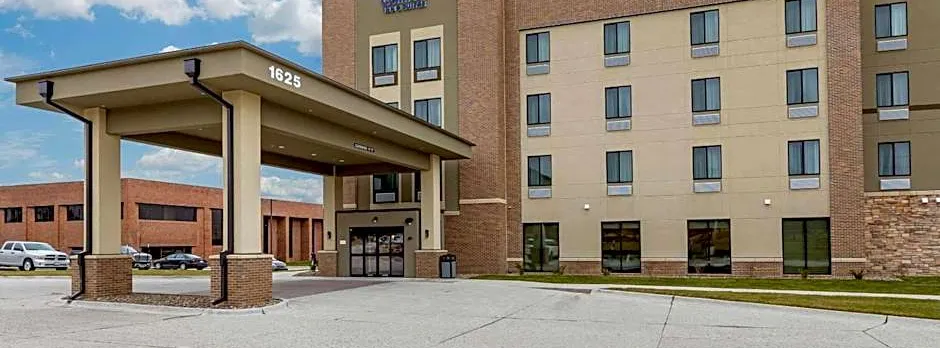 Comfort Inn & Suites West Des Moines