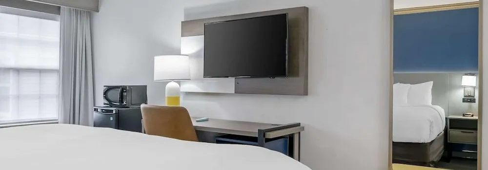 Comfort Inn Plainwell