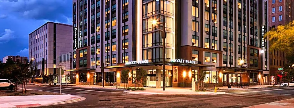 Hyatt Place Phoenix Downtown