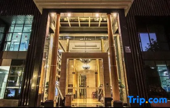 Chongqing Joy Art Cinema Apartment (Guanyinqiao Pedestrian Street)