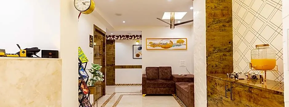 Hotel Larmont Luxury