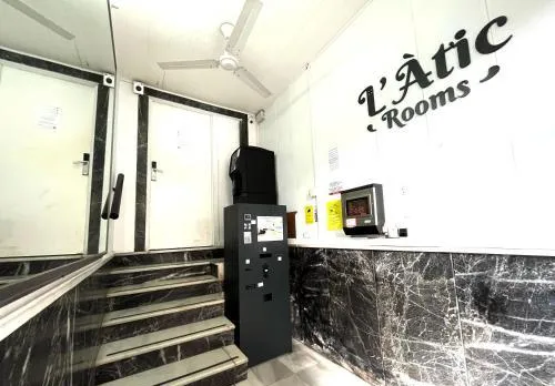L'atic Rooms