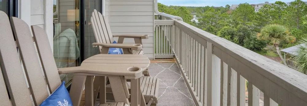 Ocean View Balcony, Shared Pool, Steps to the Beach The Sea Chord by Avantstay