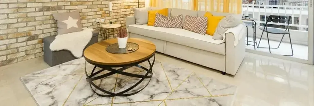 Spacious stylish studio up to 4ppl close to centre