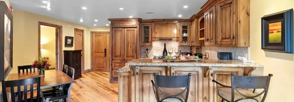 Royal Plaza at Deer Valley - One Bedroom Condo with Hot Tub #305 1 Condo