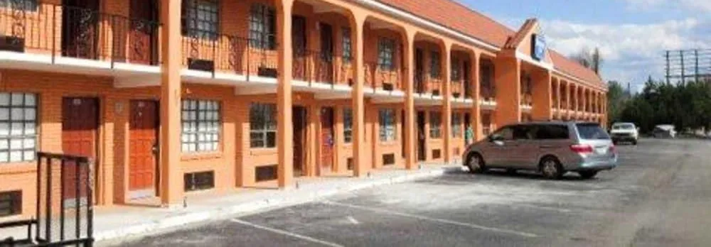 Rodeway Inn Forsyth Near Ga Public Safety Training Center