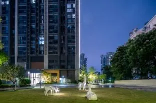 Park Shijia Boutique Apartment - Guangzhou Yangang Metro Station Store