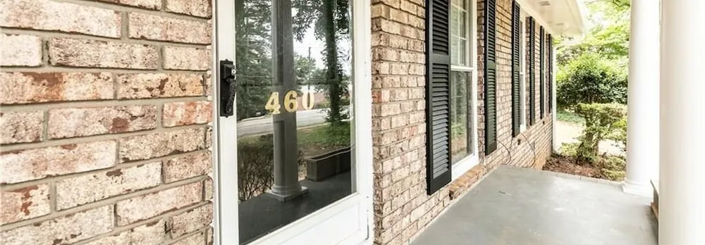 460 Holt