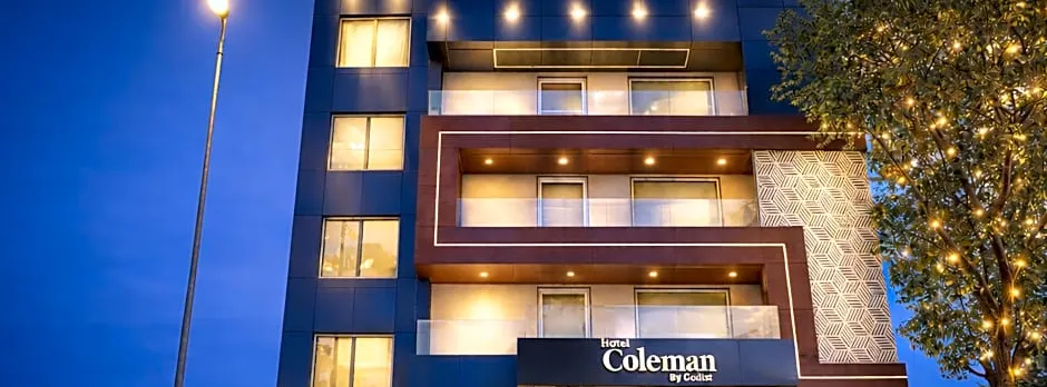 Qotel Signature Coleman Janakpuri