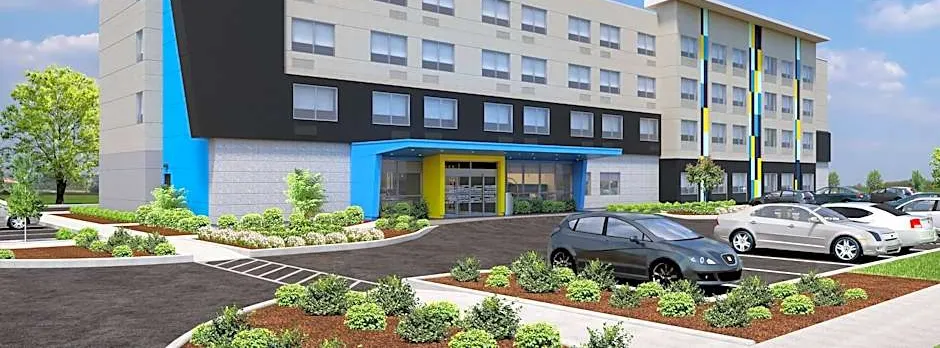 Tru by Hilton Midland East