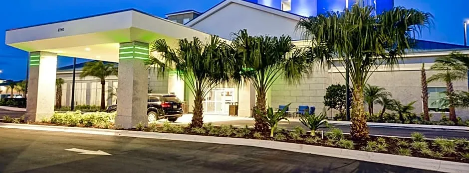Homewood Suites by Hilton Orlando Theme Parks