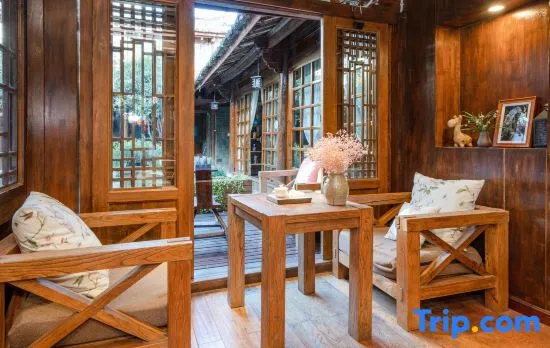 LiJiang Springs Inn