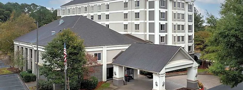 Hampton Inn & Suites Alpharetta
