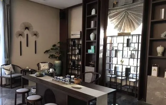 Longzhirun Resort Hotel