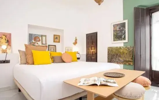 Genteel Home Casa Tintes