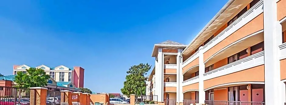 SureStay by Best Western Irving Grapevine DFW North