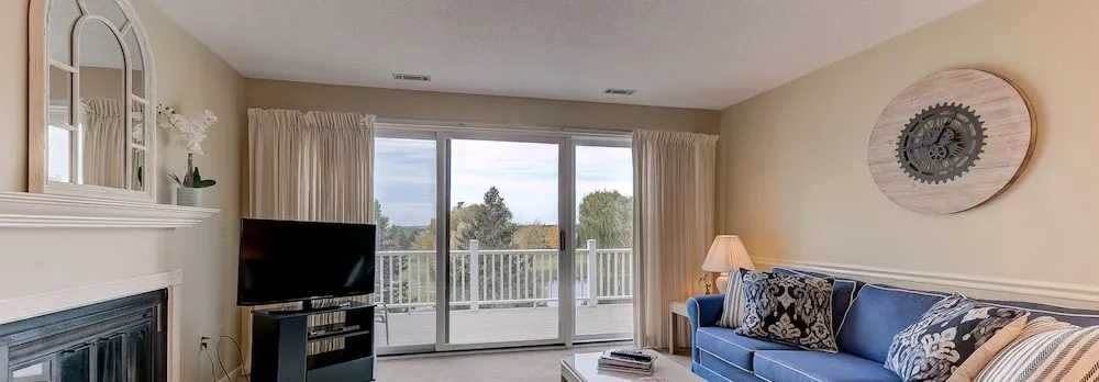 2 Bedroom Condo Golf Course Views 5166