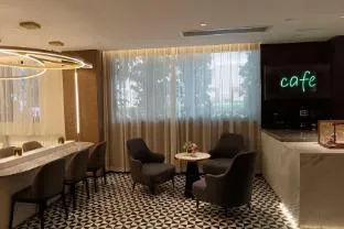 Home Inn Plus Guangzhou Shangxiajiu Pedestrian Street Yongqingfang