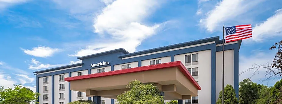 AmericInn by Wyndham Madison West