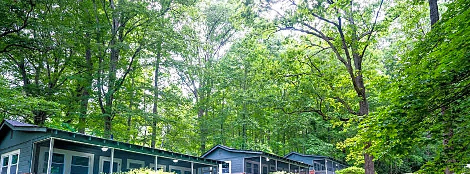 Foggy Bottom Cabins
