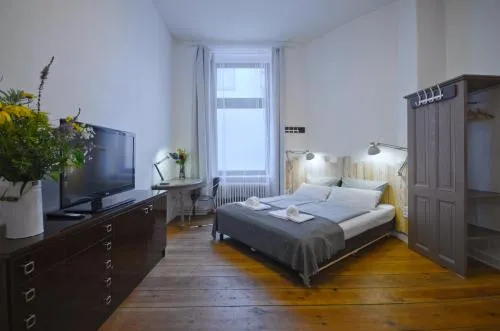 Ground Floor Apartment LAL
