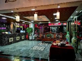 Fengju Business Hotel (Hourui Metro Station, Shenzhen Airport)