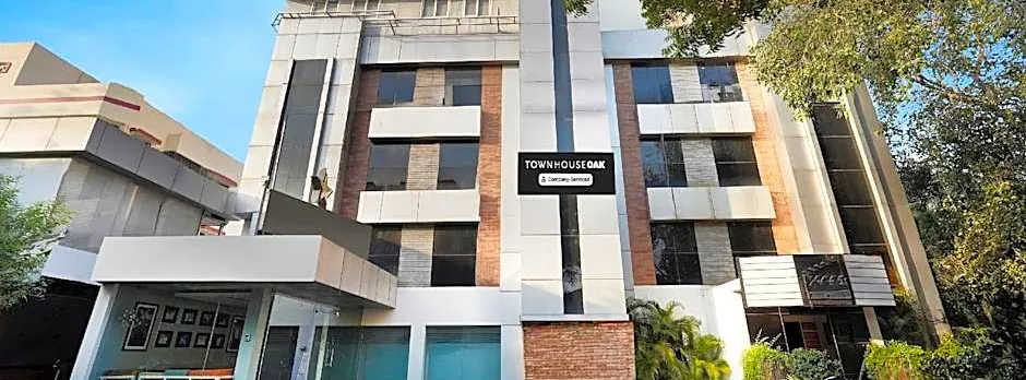 Super Townhouse Oak Kodambakkam Formerly Cine City
