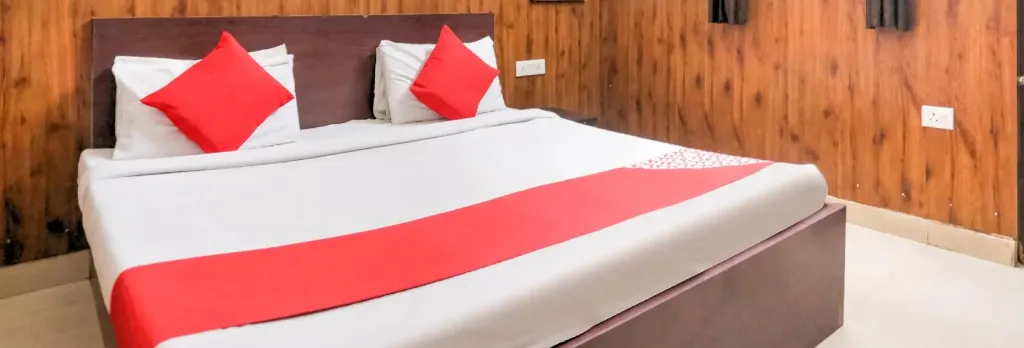 OYO 74945 Shri Sai Guest House