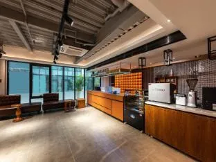 James Joyce Coffetel Beijing Happy Valley Wufang Bridge