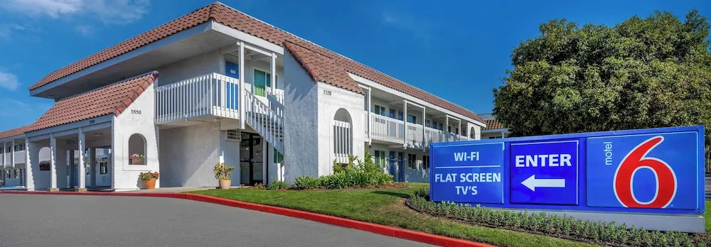 Studio 6 Suites Carpinteria, CA–Santa Barbara - South
