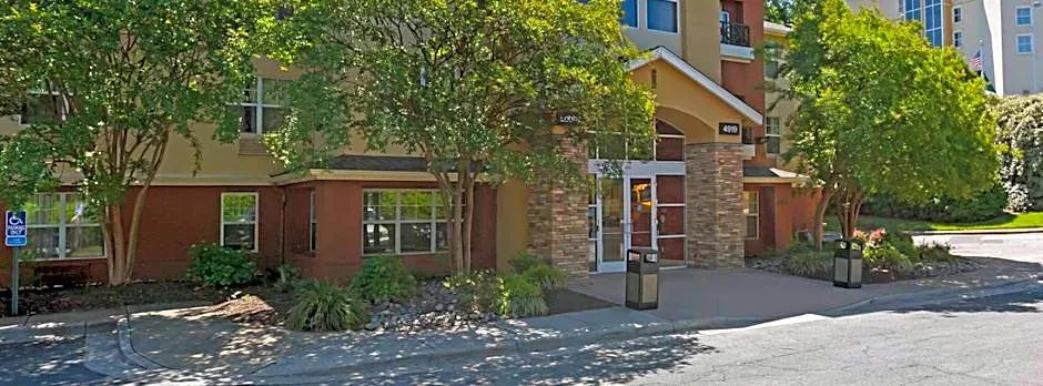 Extended Stay America Suites - Raleigh - RTP - 4919 Miami Blvd.