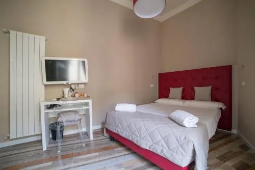 DHOME FLORENCE