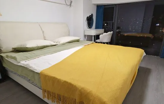 Meiying Homestay (Longhu Baisha Tianjie)