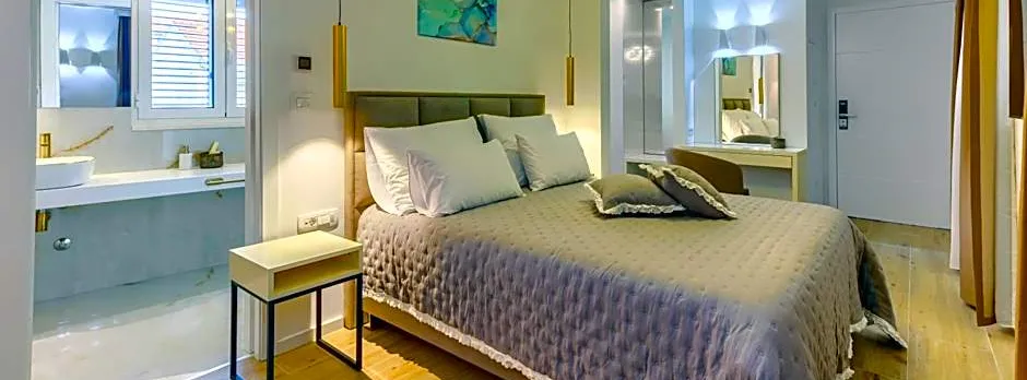 Irini Luxury Rooms