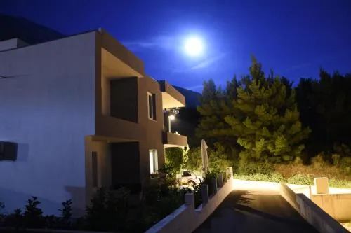 Apartments Marusic