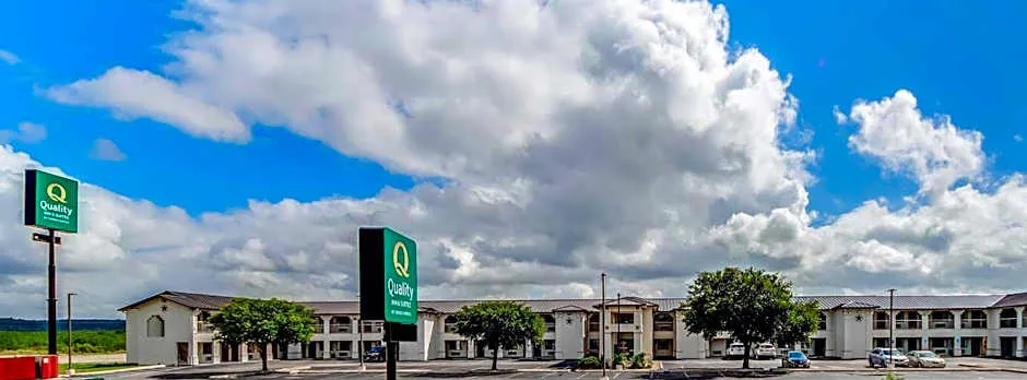 Quality Inn & Suites Junction