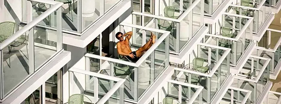 Arlo Wynwood Miami