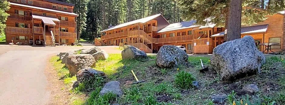 Eagle Cap Chalets