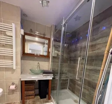 Luxurious Studio in NICE 450 m of the sea
