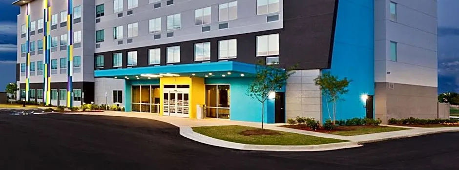 Tru by Hilton Auburn