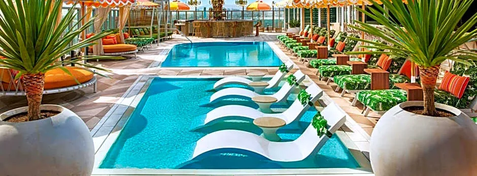 AC Hotel Downtown Los Angeles