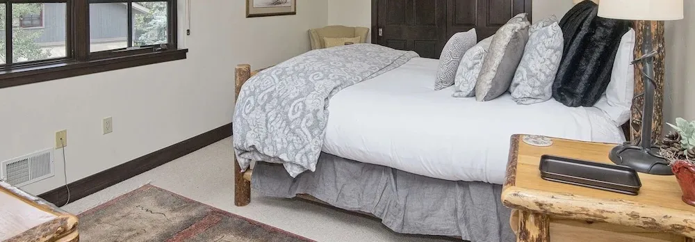 Enclave 158 4 Bedroom Home by RedAwning