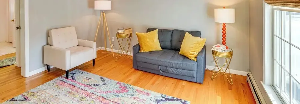Walk to Dining: Downtown Lenox Guest House!