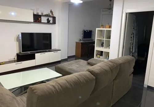 CASA REFORMADA CON TERRAZA/WIFI/AIRE ACONDICIONADO