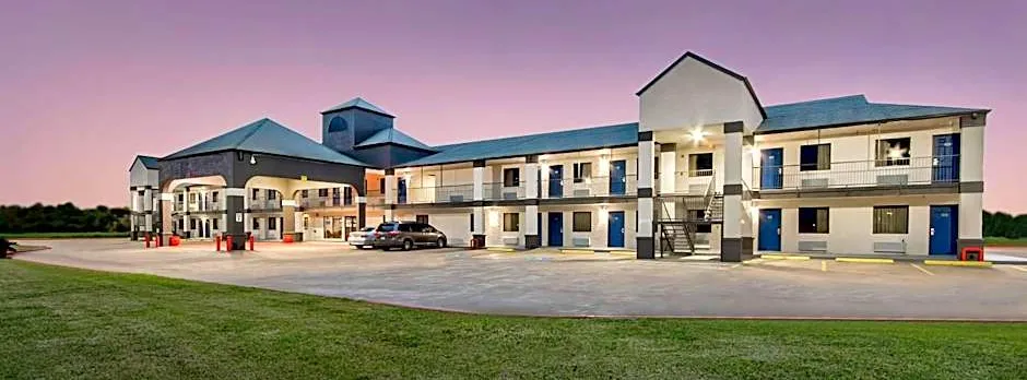 Studio 6 - Texas City, TX