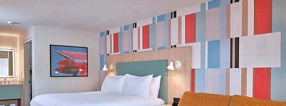 Colony House Motor Lodge