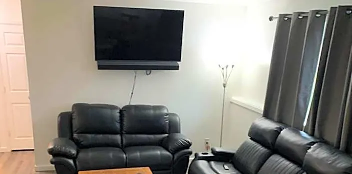 410 e45th 2 bedroom apartment