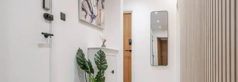 Work Desk Private Ensuite Minifridge Parking