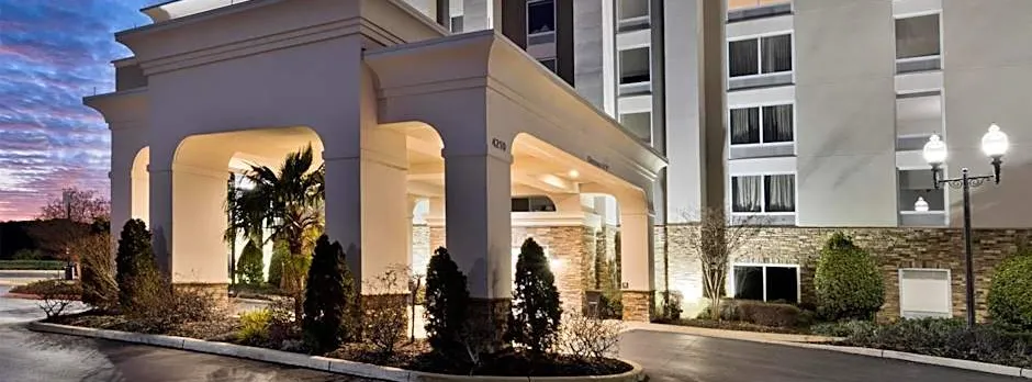 Hampton Inn & Suites Lanett - West Point